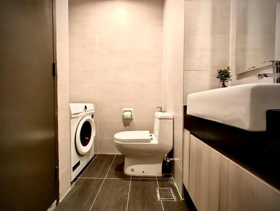 Premium Cozy Studio Near Mid Valley Kuala Lumpur Apartment