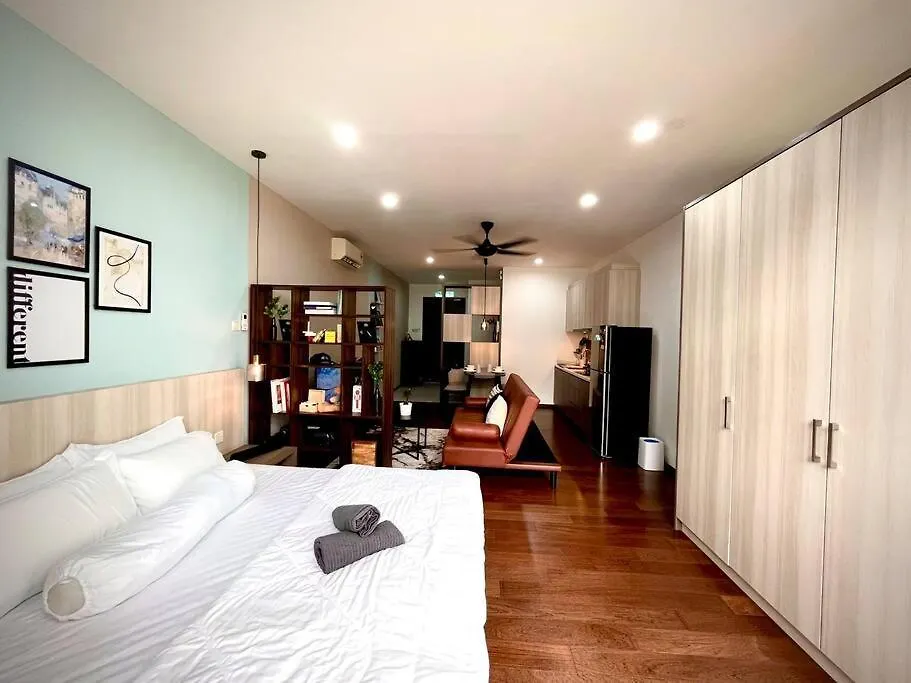 Premium Cozy Studio Near Mid Valley Kuala Lumpur Apartment