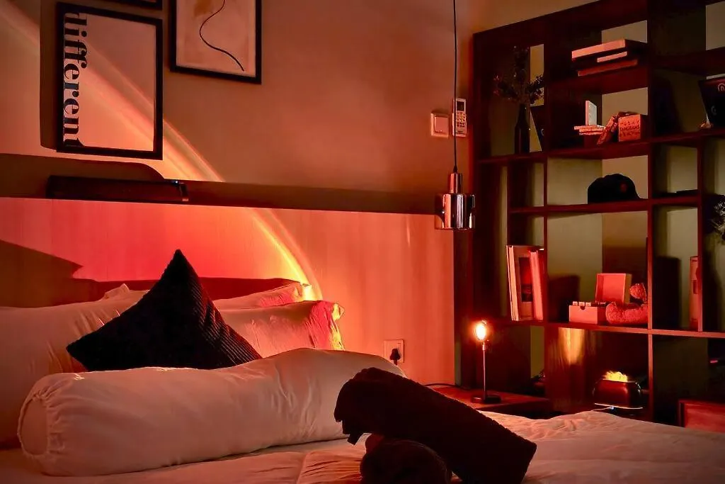 Premium Cozy Studio Near Mid Valley Kuala Lumpur