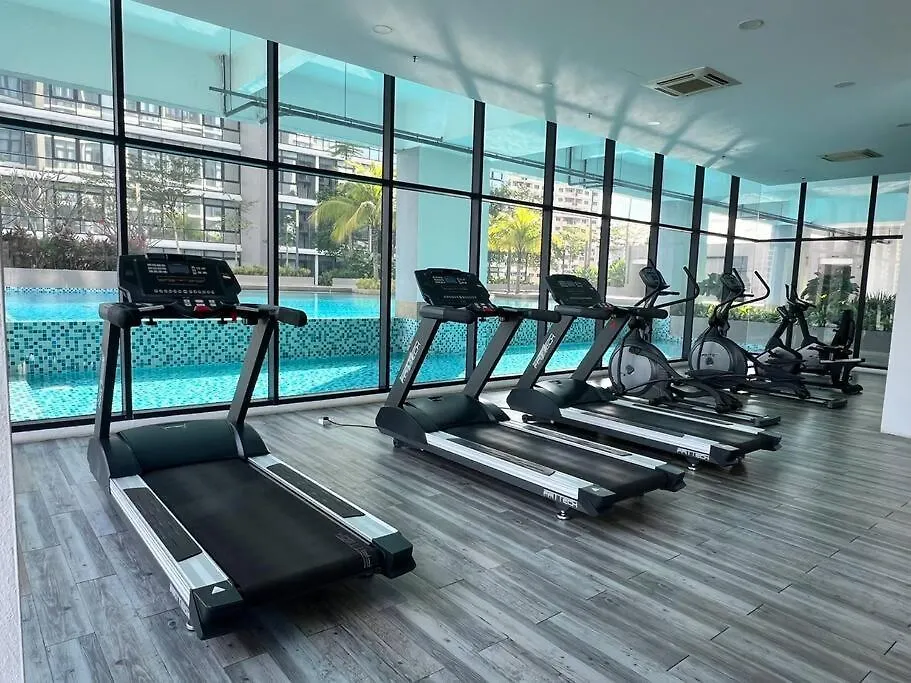 Premium Cozy Studio Near Mid Valley Kuala Lumpur Apartment