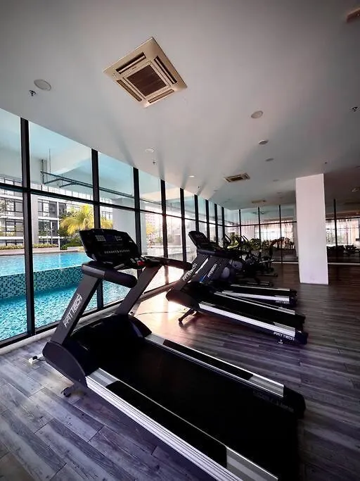 Premium Cozy Studio Near Mid Valley Kuala Lumpur Apartment